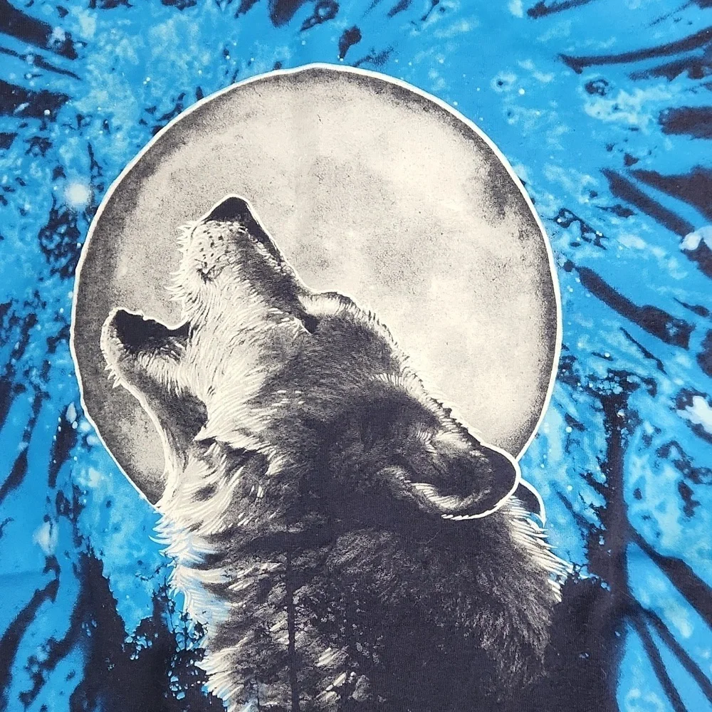 Y2k Wolf Graphic Gilden Cotton Tshirt - Picture 2 of 4